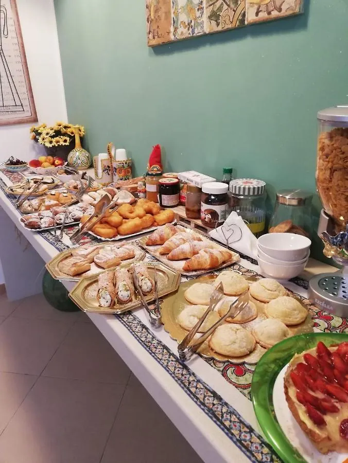 La Finestra Sul Cortile B&B Sciacca 3*,