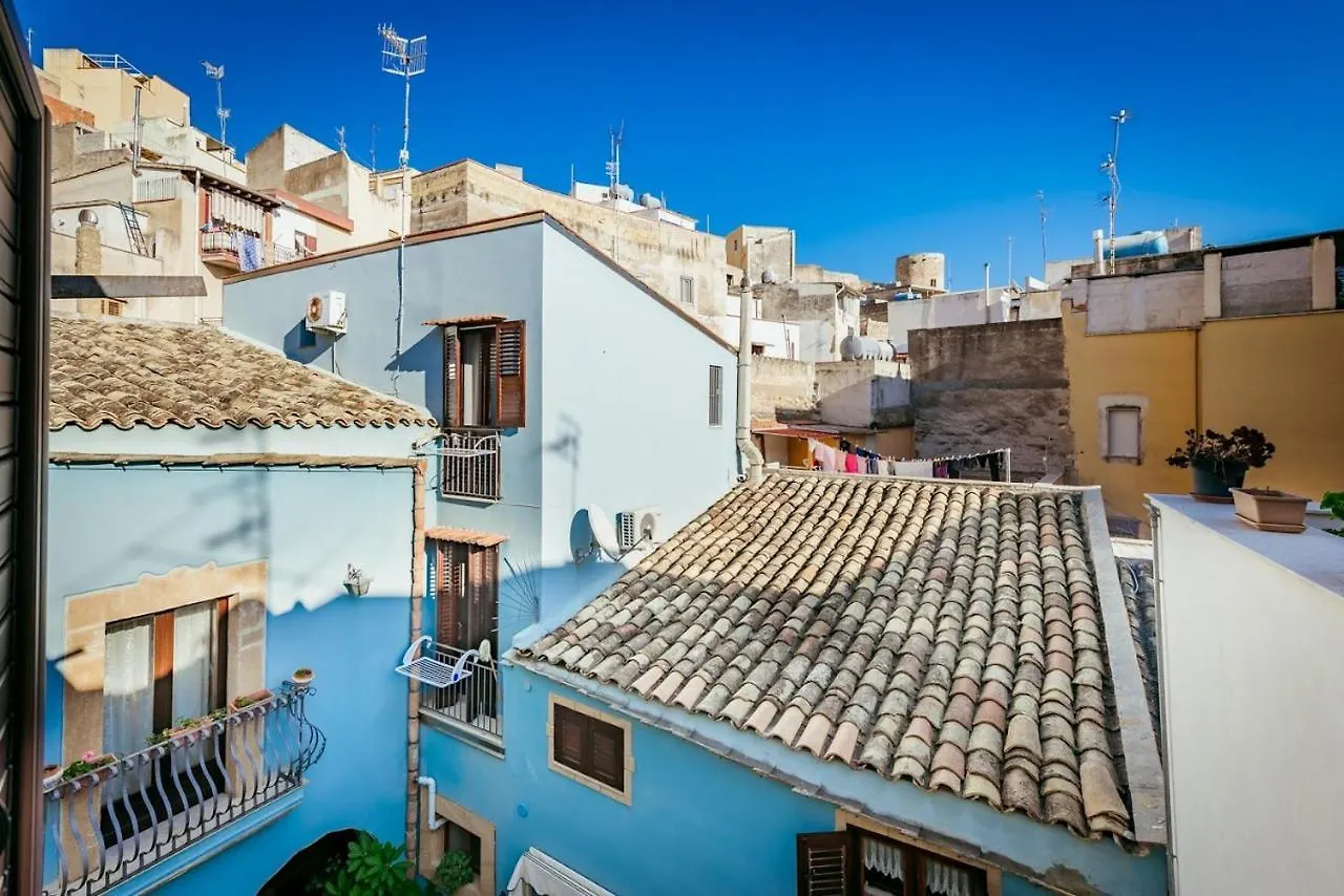 Bed and breakfast La Finestra Sul Cortile B&B Sciacca